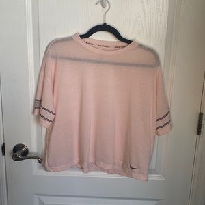 Nike Essentials Crop Top